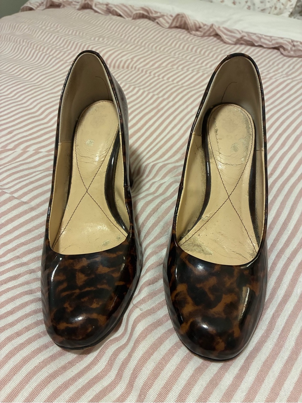 Isola Tortoiseshell Patent Round-Toe Pumps - Brown/Black